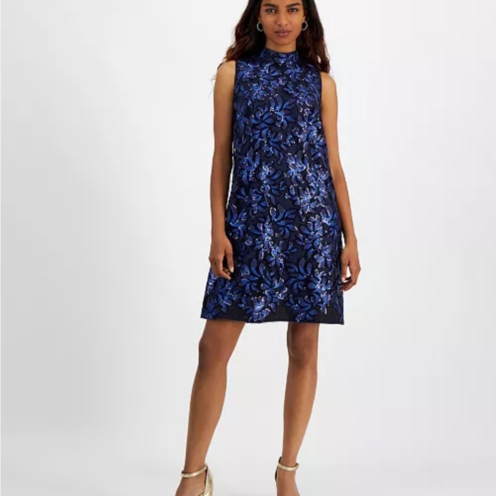 Robbie Bee Floral Blue Sleeveless Dress